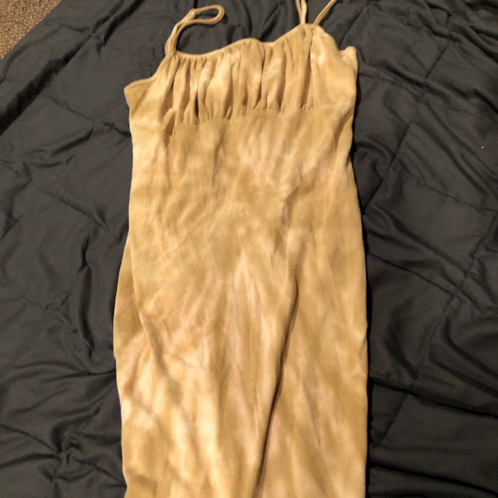 Forever 21 Beige and Gray Apparel